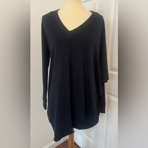 Soft Surroundings Madeline Tunic Top Black Raglan Sleeve Cape Overlay NWT Large